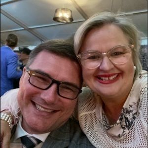 Meet your Posher, Sandy